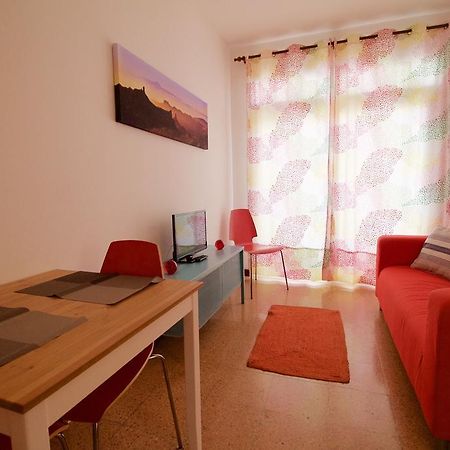 Rosamar Apartment A Metros De La Playa Wifi Gratis 204 By Lightbooking Las Palmas de Gran Canaria Extérieur photo